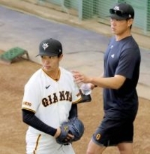 巨人・山城京平、制球改善へ同じ左腕の内海コーチから独特すぎる助言「チャポンと入るようなイメージで…」　