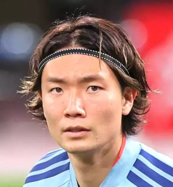 アヤックス板倉滉、先発で復帰後最長８３分間プレー　冨安健洋は出場機会なし…チームはＰＳＶと２―２引き分け