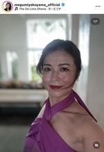 ５６歳美人女優の最新姿が「素敵です！」「綺麗ですねぇ」「オーラがあるなぁ」横山めぐみが「美しい」