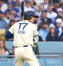 大谷翔平、起死回生の同点弾ならず　１点追う９回に二ゴロ　本拠地ため息　ドジャース６連勝でストップ