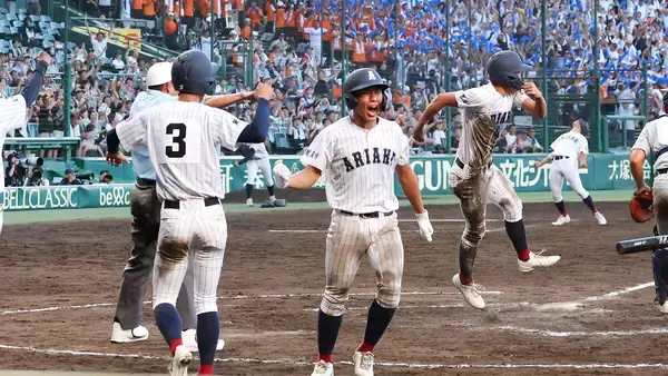 【甲子園】熊本に勇気　有明９回２死からミラクル大逆転勝利…永田晴輝が満塁一掃二塁打含む５打点