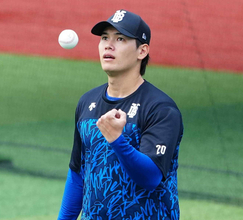 【ＤｅＮＡ】坂本裕哉が左肩鏡視下ベネット骨棘切除術および後方関節包切離術の手術　今季は３２試合に登板