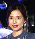 「丸高愛実、子ども３人＆夫と家族ショット！「笑顔を大切に過ごしていけたら」夫は元日本代表ＦＷ柿谷曜一朗」の画像1