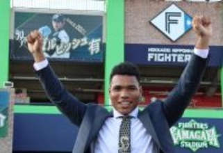 格闘家の兄通じてダルビッシュと初対面「オーラすごかった」日本ハムドラ２・エドポロケイン大興奮