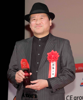 佐藤二朗「役者でもらった唯一賞はＮＧ大賞だった」　報知映画賞助演男優賞など複数の映画賞受賞「うれしいですし励みにもなる」