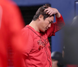 【広島】今季ワースト４被弾で一発合戦に敗れる　４イニング連続で…末包昇大の待望１号など打線３発で応戦も届かず