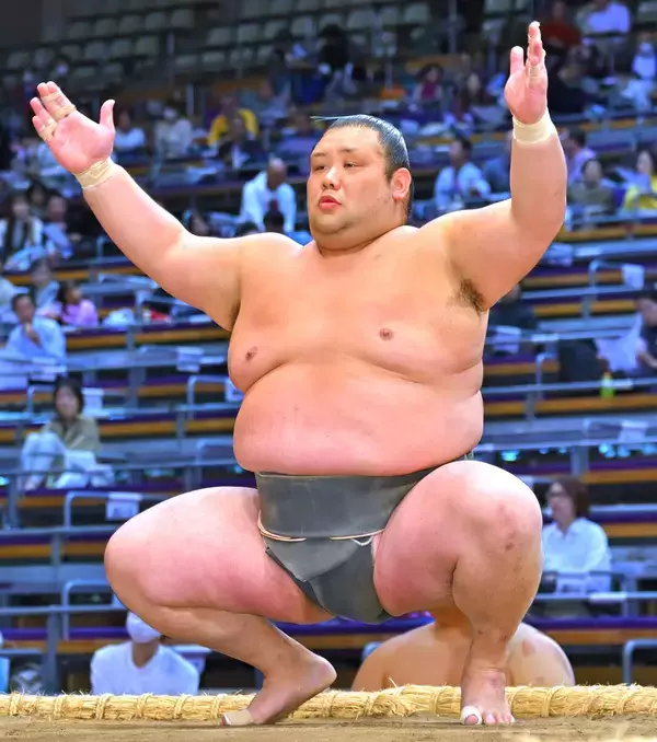 幕下・欧勝竜が連勝発進　若元春＆若隆景の兄に引き落とし「うまく対応できた」