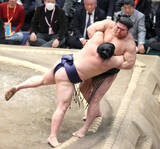 「平戸海、“時間差”で協議の珍事も勝ち越し「ホッとした後に物言いがついて焦った」」の画像1