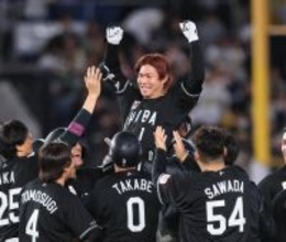 【ロッテ】藤原恭大で劇的逆転サヨナラ！王者ソフトバンクの守護神から９回一挙３点　ＺＯＺＯマリンお祭り騒ぎ　ドラ２・毛利海大のプロ初黒星消した！