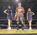 「【ボクシング】ユーリ阿久井が再起２連勝　年内再挑戦挑戦での２階級制覇をアピール」の画像1
