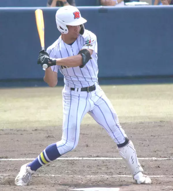 【高校野球】健大高崎の「１番・ショート」神崎翔斗が一発含む３安打　豪快アーチの秘訣は「懸垂」にあり…群馬大会