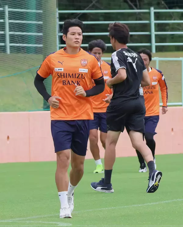 【Ｊ１清水】リーグ３連勝中の柏と２９日対戦　ＤＦ朴乗煜（パク・スンウク）「粘り強く戦いたい」
