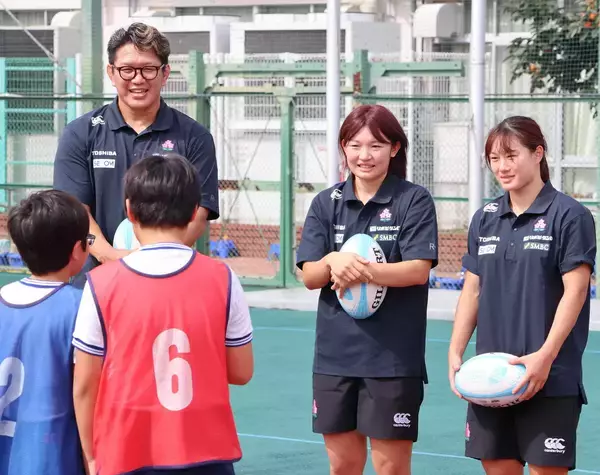 【ラグビー】男女同日開催「１０・２４」のテストマッチ、現役選手が大会ＰＲ　ウェールズに挑む女子は、１８歳の浅利那未に「注目して下さい」