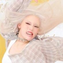 【紅白】ほぼ見えてる！ちゃんみな露出衣装「ギリギリすぎ」「すげぇインパクト」「攻め攻め」心配殺到「大丈夫なん？」