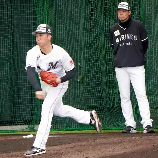 【ロッテ】「大輔クラス」松井稼頭央臨時コーチがドラ１・石垣元気のブルペン投球に仰天「どれだけまだ出るのかな」