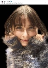 ２１歳若手女優のドアップショットに反響！「可愛いが加速するッ」「愛おしい眼差し」　嵐莉菜が公開