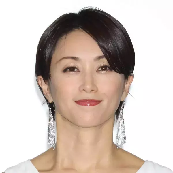 復帰から１４年…酒井法子に驚がく！大御所タレントも反応「マンモスうれぴー！」５５歳衝撃姿