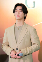 亀梨和也、田中みな実との結婚後初の公の場　祝福の声に一礼「ありがとうございます」