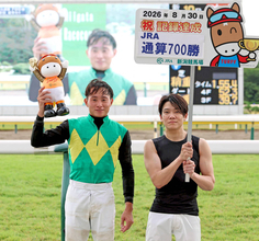 岩田望来騎手がＪＲＡ通算７００勝　史上７２人目、現役では２８人目「より一層気を引き締めて結果を残していきたい」