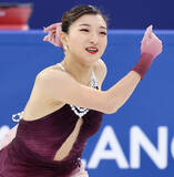 「【五輪】フィギュアフィナーレ飾るエキシビション、メダリストらがリハーサル　坂本花織、鍵山優真はマリニン、李海仁と自撮りなどリラックスした表情」の画像1