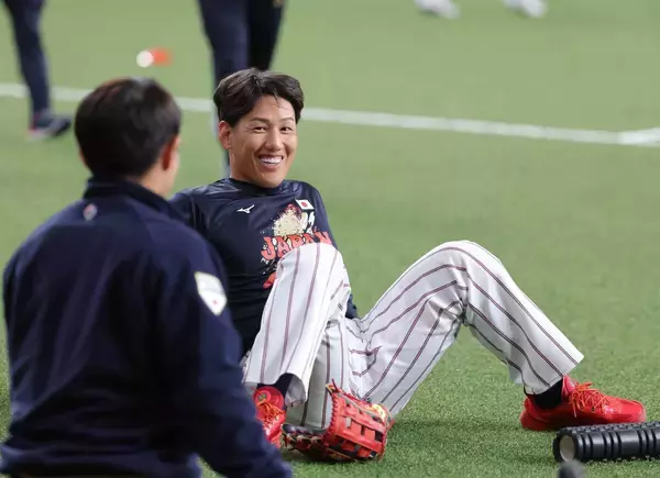 前夜“５階席弾”の「ＷＢＣ男」２試合連続出場　吉田正尚、２戦連続“元本拠地”でスタメン