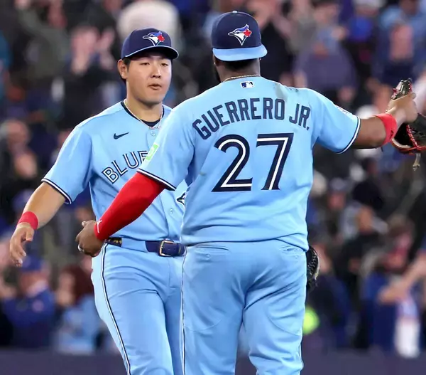 岡本和真が初適時打　ＡＢＳの初チャレンジは失敗「使うべき時は使う」デビューから５戦連続安打の好発進