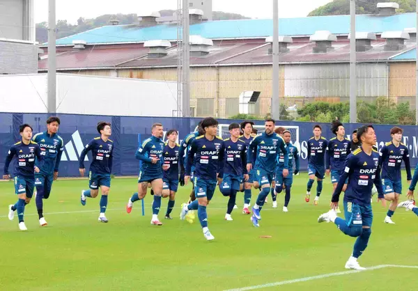 ３連敗中の横浜ＦＭ、埼玉スタジアムで７年ぶり勝利なるか…２５日浦和戦に向けて全体練習　主力も続々復帰