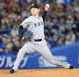 「【巨人】中川皓太、好リリーフでガッツポーズ　田中将大の勝利投手の権利守る」の画像1