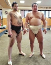 豊昇龍、錣山部屋に出稽古で２０番　いとこの天狼星にも胸を出し「昔の俺を思い出す」