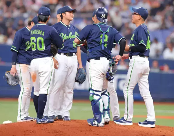 【ヤクルト】まさかの逆転サヨナラ負けで今季初の５連敗、３位転落　守護神キハダが９回に３失点　池山隆寛監督「抑えを任せているのでここで負けたら仕方ない」
