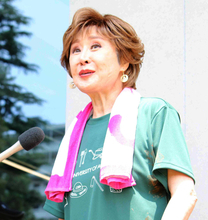 小林幸子、田植え中にきれいに転倒「そんなみっともないことしない（笑）」故意は否定