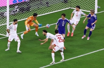 【Ｗ杯】日本史上最速！前半４分に鎌田大地が２戦連発で日本先制　絶妙左足ヒール…電光石火のチュニジア戦　鬼門の２戦目突破なるか