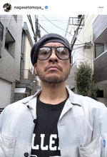 ローアングルから渋くキメた自撮りが話題！５年前に人気グループ脱退＆芸能界引退…ワイルドな近影を見せた長瀬智也