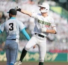 【センバツ】専大松戸が初の甲子園４強　持丸修一監督は７７歳以上最多の３勝マーク　昨秋コールド負けの山梨学院にリベンジ