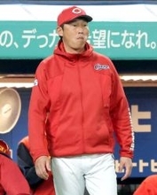 【広島】新井貴浩監督、森下暢仁の４回交代「追いかけないといけないから」島内投入は「投げて状態を上げて」