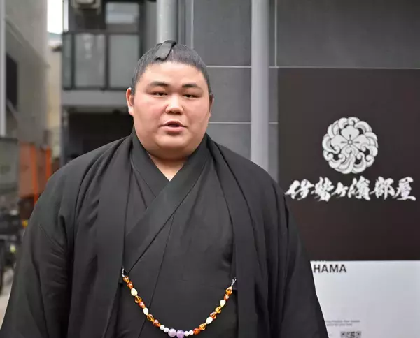 伊勢ケ浜部屋付きの楯山親方、酒席の不適切行為で協会から厳重注意の伯乃富士に言及「本人も反省している。飲ませないのが一番」