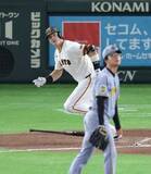 「【巨人】ダルベックが球団外国人最多の阪神戦９本塁打で伝説助っ人超え！来日１年目２０号はポランコ、ウォーカー以来」の画像1