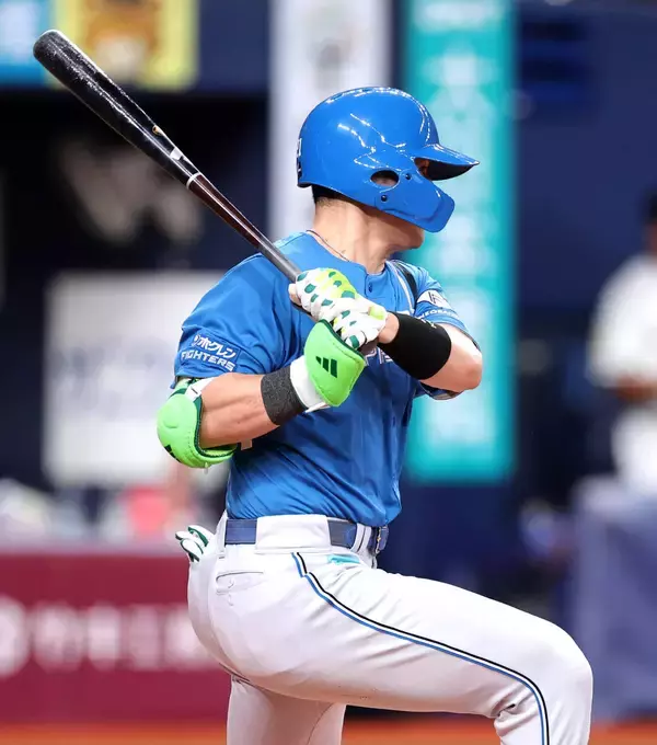 【日本ハム】驚異の打率５割７分１厘　清宮幸太郎はまさかの“代打男”　新庄剛志監督「振りが違うね（笑）」