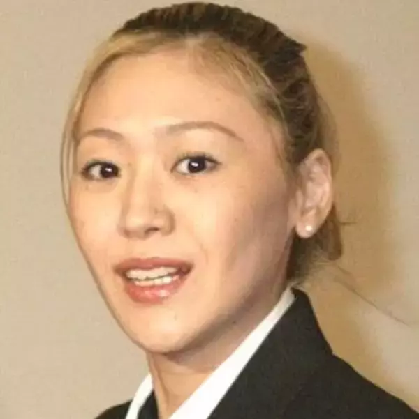 ５４歳「ｇｌｏｂｅ」ＫＥＩＫＯ　報告に反響「幸せになるょ～」茶髪ヘアの近影も話題　くも膜下出血で療養