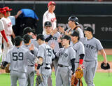 「元竜のドラ１が通算５０勝＆１０００投球回「強く厳しく」「たくさんの人のおかげ」巨人・小笠原慎之介１１５７日ぶり完封」の画像1