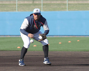 【ヤクルト】オスナが早出特守で約３０分のノック　寺内内野守備走塁コーチ「体をどうつくるかを考えてのこと」