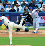 「鈴木誠也、圧巻の５戦４発　佐々木朗希撃ち豪快先制弾でドジャースタジアム騒然　特大１２３ｍアーチ…チームは絶好調１０連勝中」の画像1