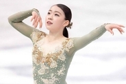 紀平梨花、大人びた雰囲気に印象ガラリ「めちゃくちゃ綺麗」「大人の女性」「凄く魅力的」