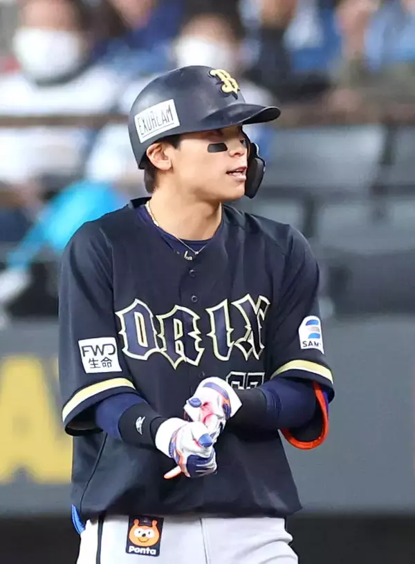 【オリックス】中川圭太、逆転３点三塁打で逆転勝利導くも、お立ち台で「キッズヒーローインタビュー」にタジタジ