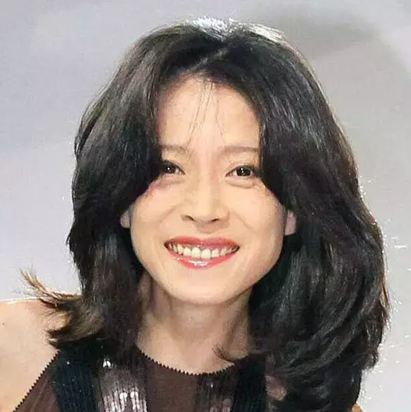 中森明菜６０歳　最新姿が「まじで」ネット驚き「今の写真？」「目…」「ドッキリ」「反則級やで」