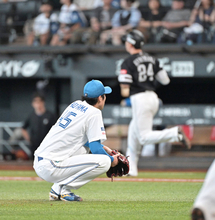 【日本ハム】新庄ハム、８回にまさか…３番手・福島蓮が栗原に同点満弾許す　マウンド上でしゃがみこみ球場騒然