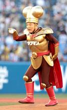 【記者の目】伊東四朗、２０年前から引き際語る　“至芸”の源は「ち密な脱力」　徹底した粗食、脳トレで律する生活スタイル