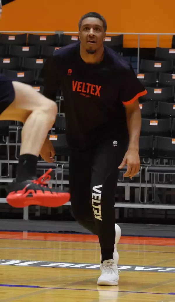 Ｂ２最下位の静岡　２０７センチのケニー・ローソン・ジュニアが後半戦巻き返しの救世主に