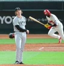 【巨人】ウィットリーガックリ…来日初被弾から２発浴びる　５回まで３安打で４失点