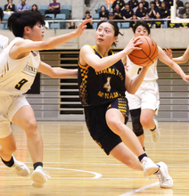 【高校バスケ】女子・浜松南が市立沼津を下して３９年ぶり決勝進出　センター相沢彩乃が両チーム最多３０点…静岡県総体準決勝